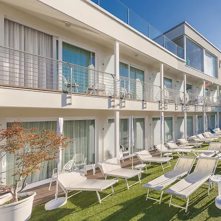 Hotel Katy 3*
