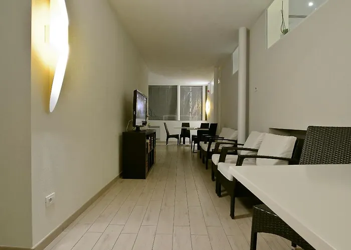 Katy باردولينو